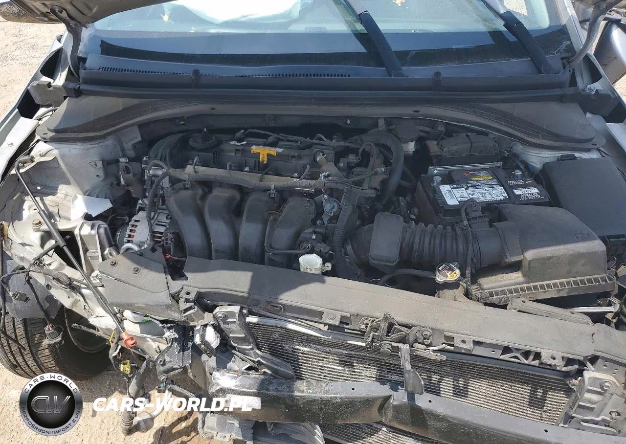 2020 Hyundai Elantra Sel VIN:5NPD84LF0LH576101 - 11