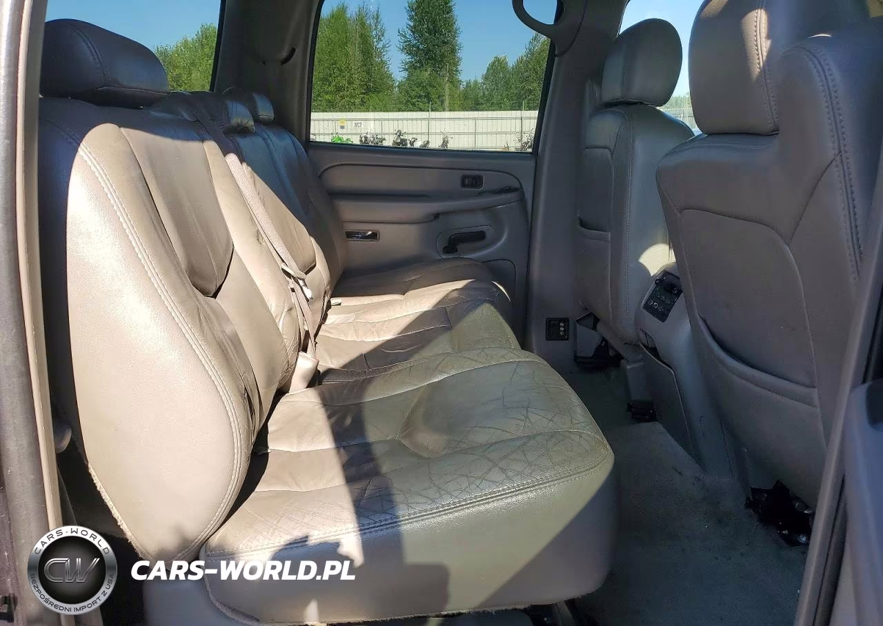 2004 Chev Suburban VIN:1GNFK16Z54J157885 - 11