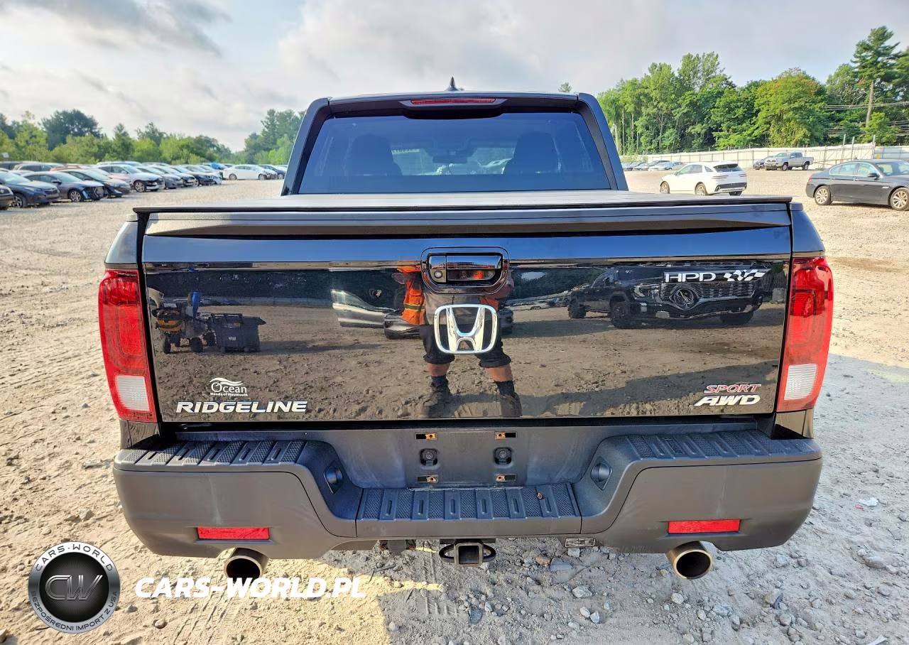 2021 Honda Ridgeline Sport VIN:5FPYK3F12MB000904 - 6