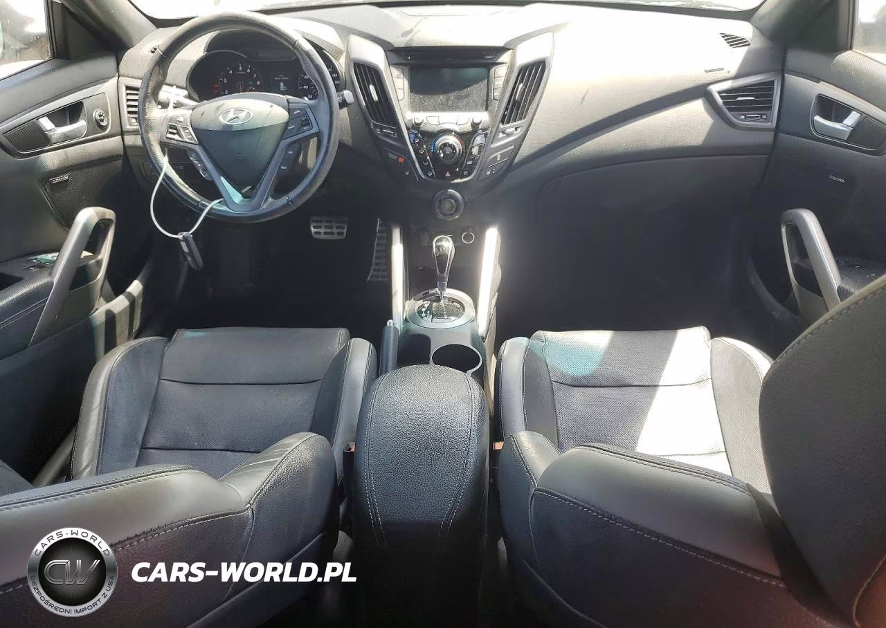 2016 Hyundai Veloster VIN:KMHTC6AE8GU302765 - 8