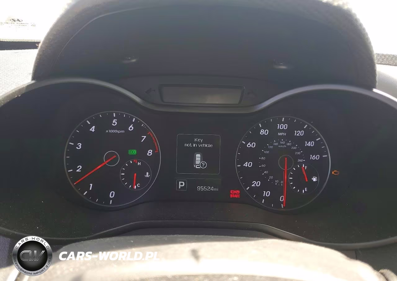 2016 Hyundai Veloster VIN:KMHTC6AE8GU302765 - 9