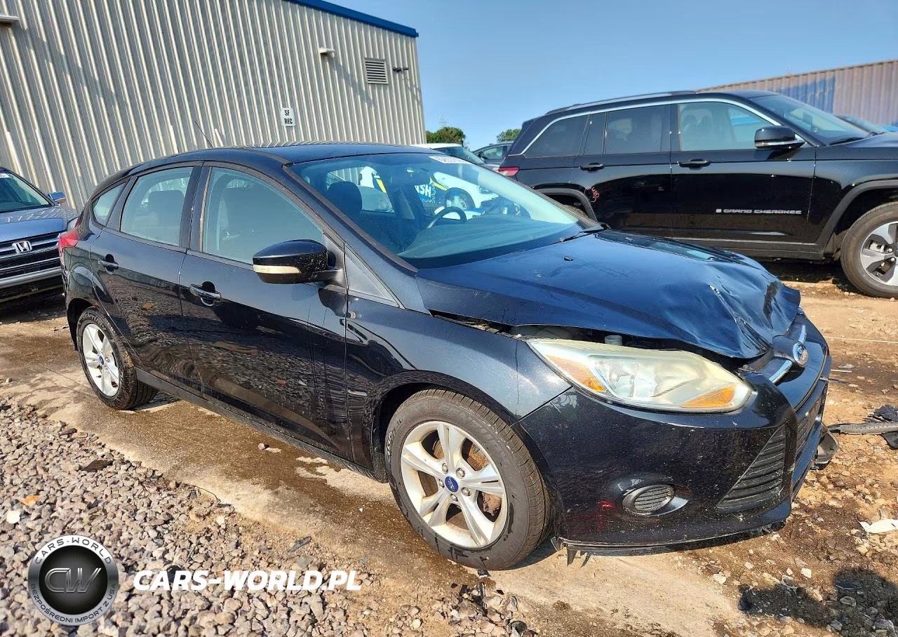 2013 Ford Focus Se VIN:1FADP3K24DL350402 - 4