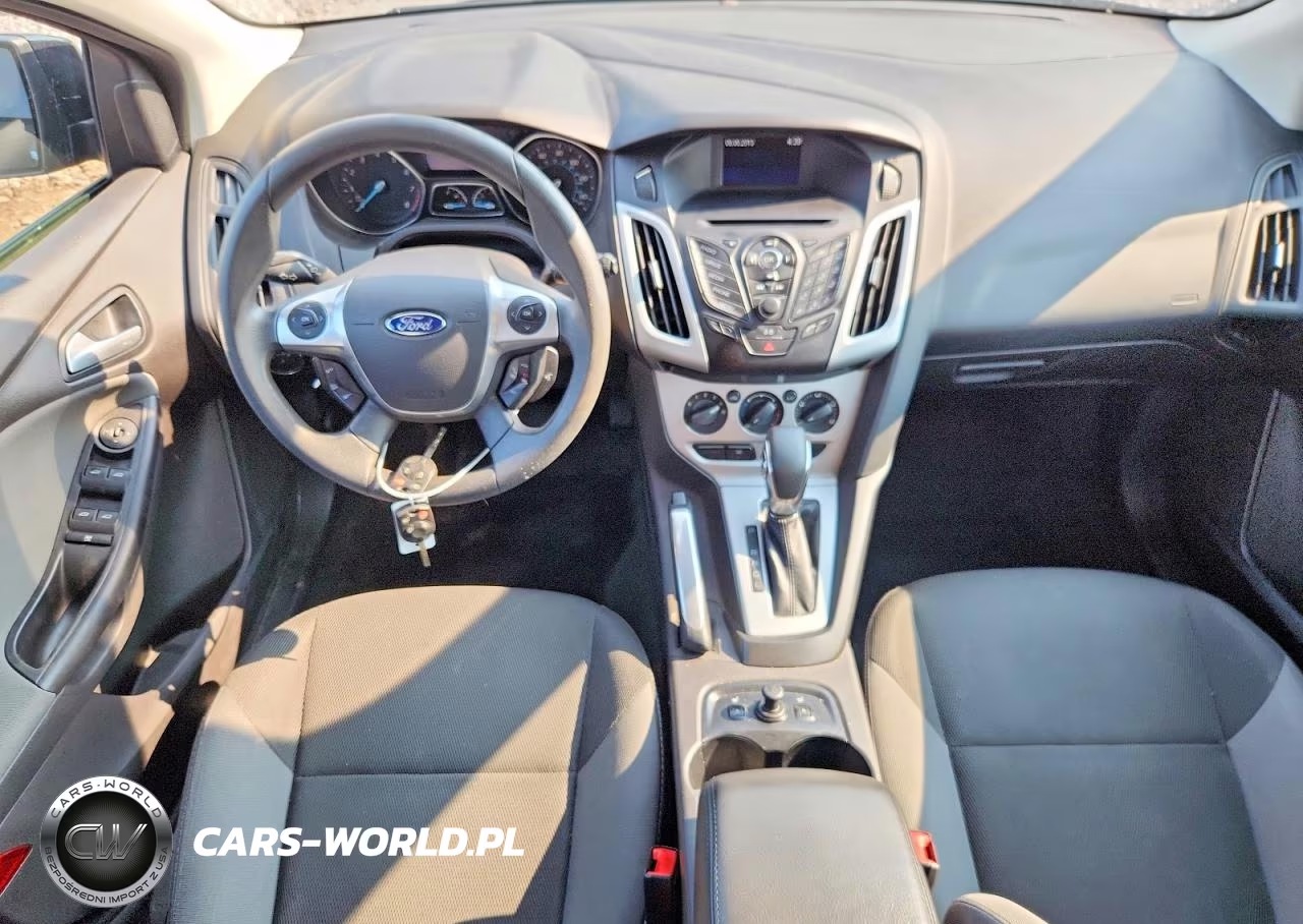 2013 Ford Focus Se VIN:1FADP3K24DL350402 - 8