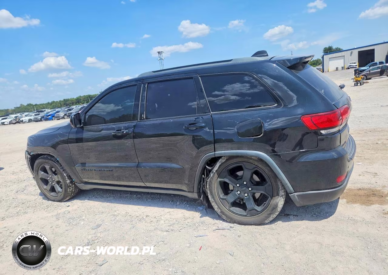 2019 Jeep Grand Cherokee Laredo VIN:1C4RJFAG5KC636322 - 2