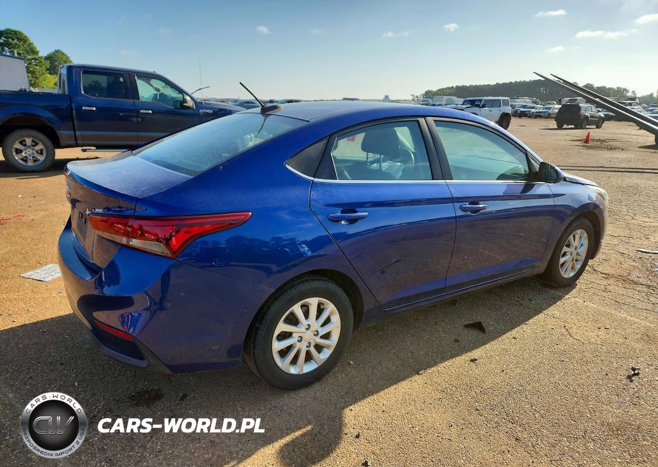 2021 Hyundai Accent Sel VIN:3KPC24A62ME138122 - 3