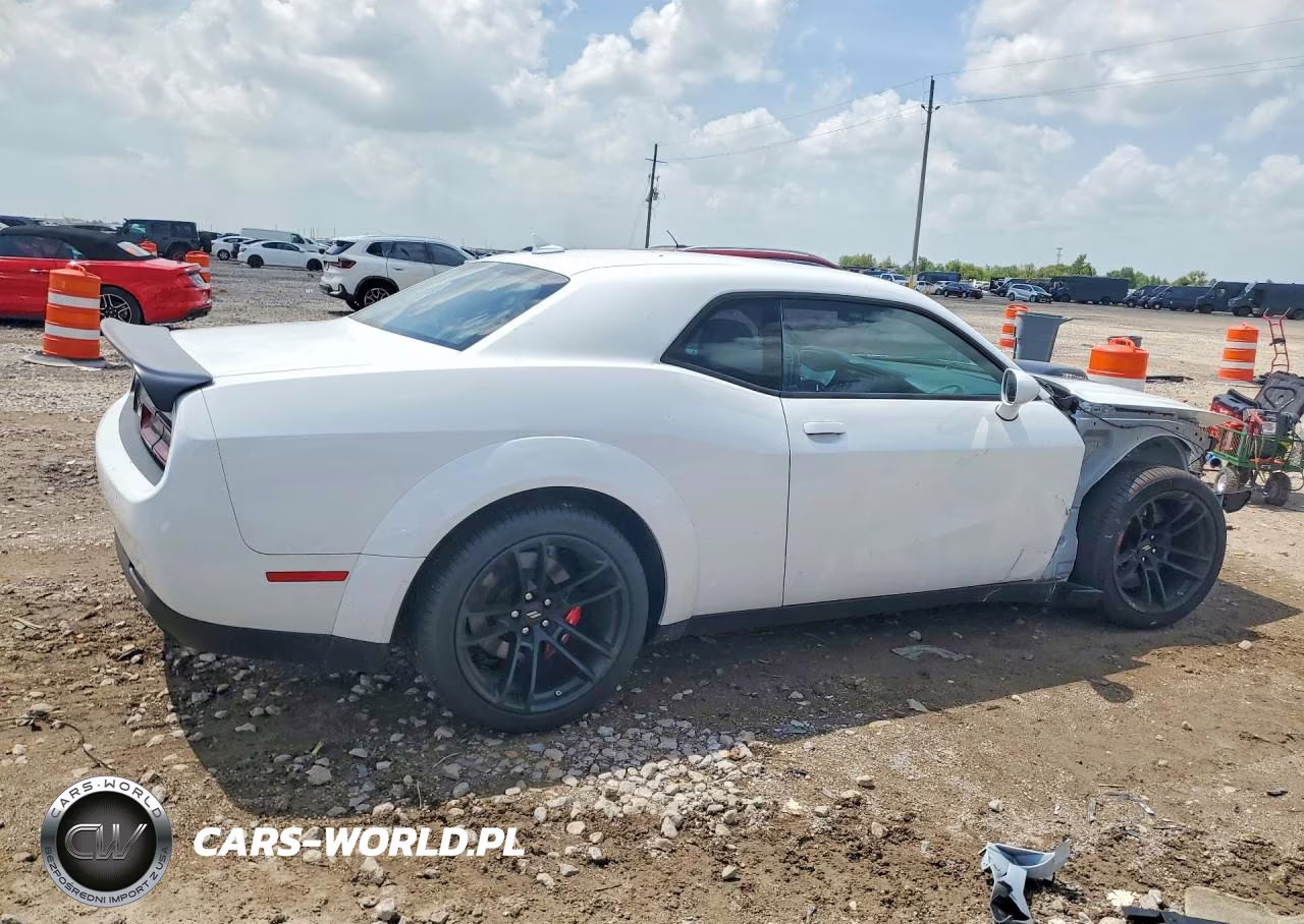 2022 Dodge Challenger R-T Scat Pack VIN:2C3CDZFJ0NH147948 - 3