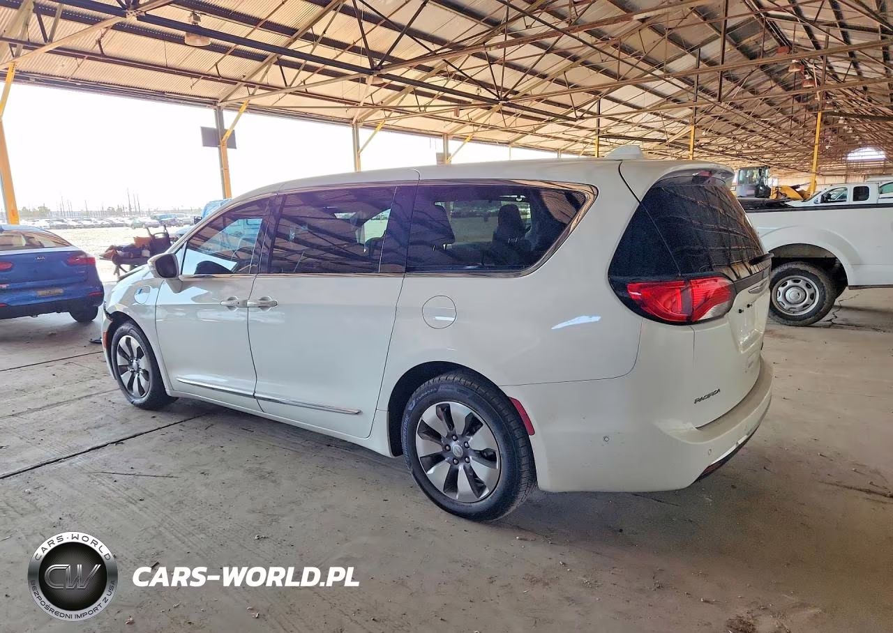 2018 Chrysler Pacifica Hybrid Limited VIN:2C4RC1N77JR159177 - 2