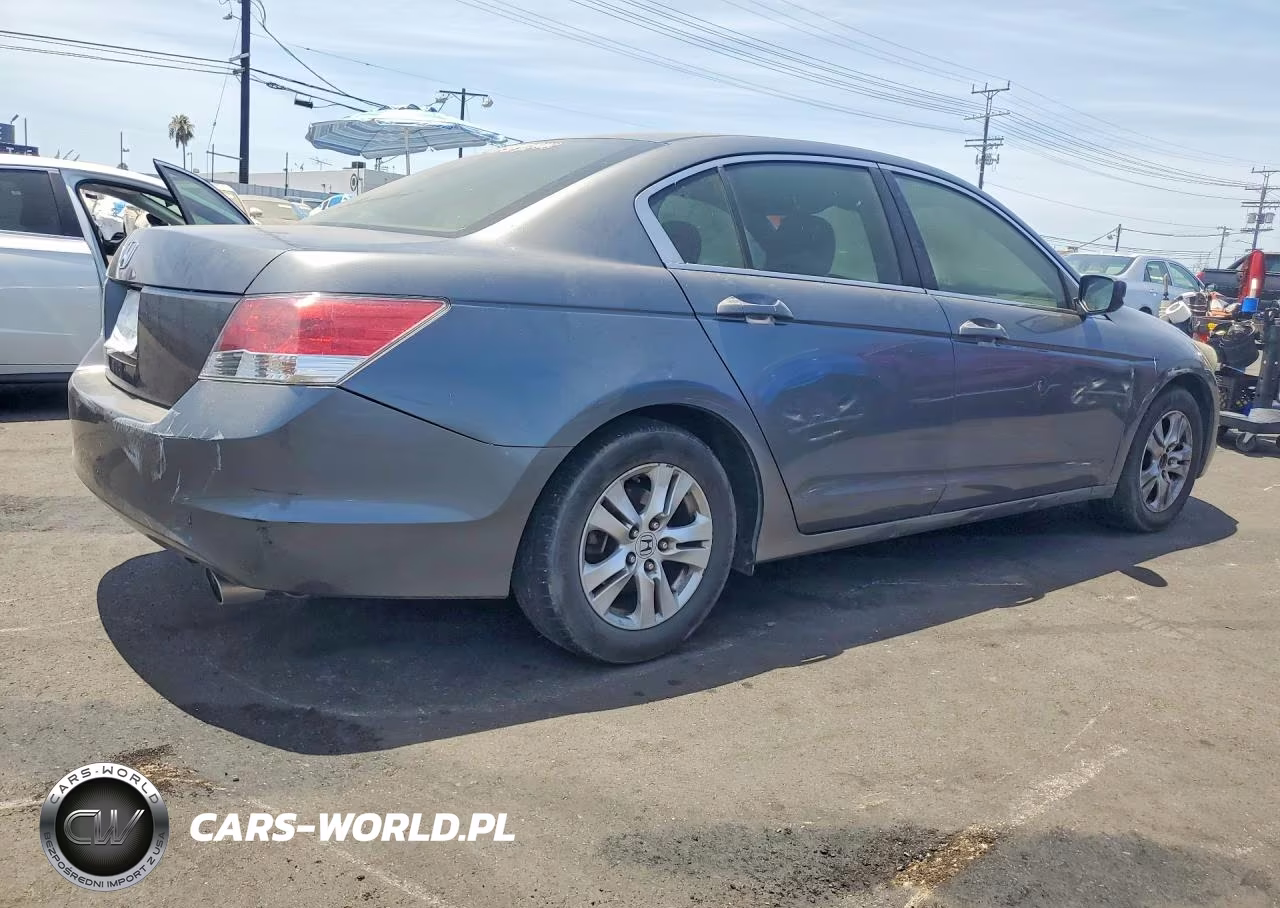 2010 Honda Accord Lxp VIN:1HGCP2F45AA005612 - 3