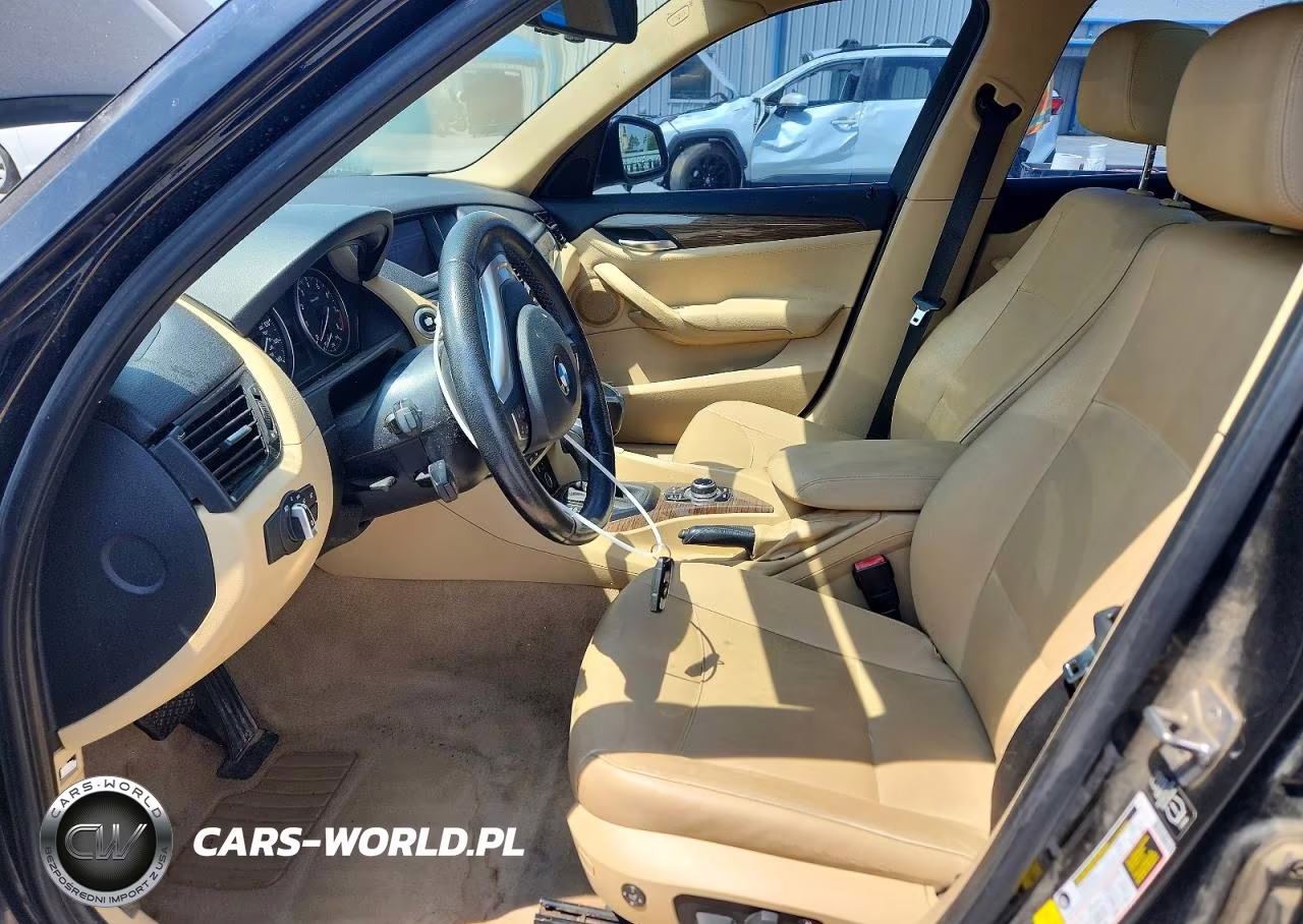 2014 BMW X1 xDrive35I VIN:WBAVM5C56EVV93210 - 7