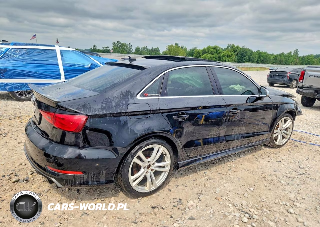 2015 Audi S3 Prestige VIN:WAUFFGFF1F1142032 - 3