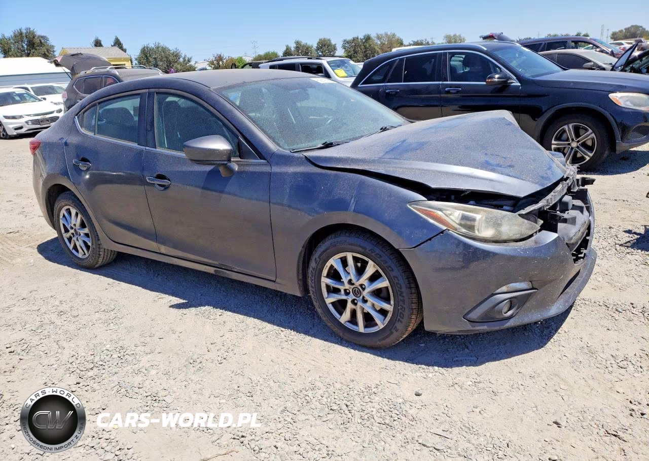2015 Mazda 3 Touring VIN:JM1BM1V72F1248830 - 4