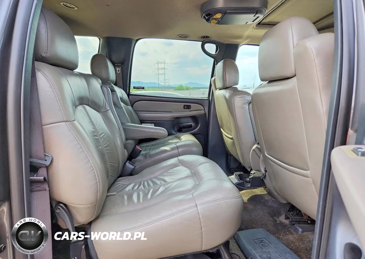 2002 Chevrolet Suburban K1500 VIN:1GNFK16Z62J205763 - 11