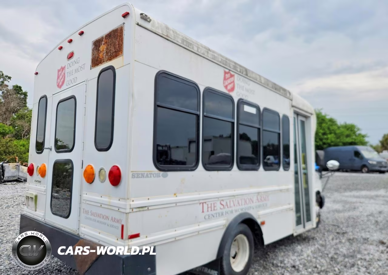 2009 Chevrolet Express G3500 VIN:1GBJG31K491125323 - 3