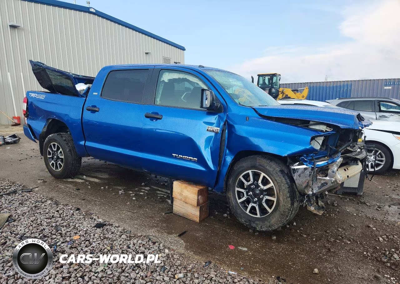 2018 Toyota Tundra Crewmax Sr5 VIN:5TFDW5F1XJX771166 - 4