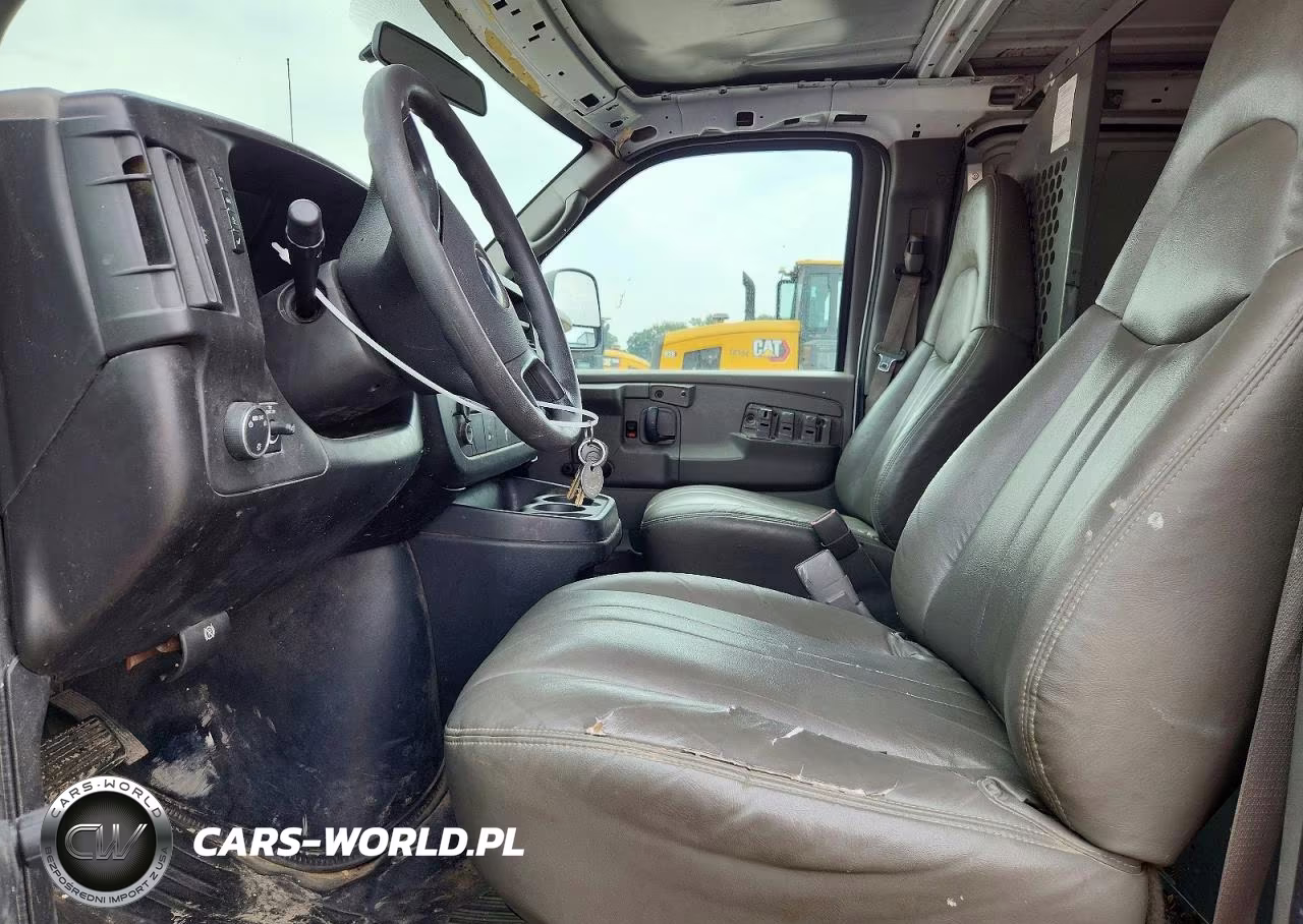 2009 Chevrolet Express G2500 VIN:1GCGG25C391113876 - 7