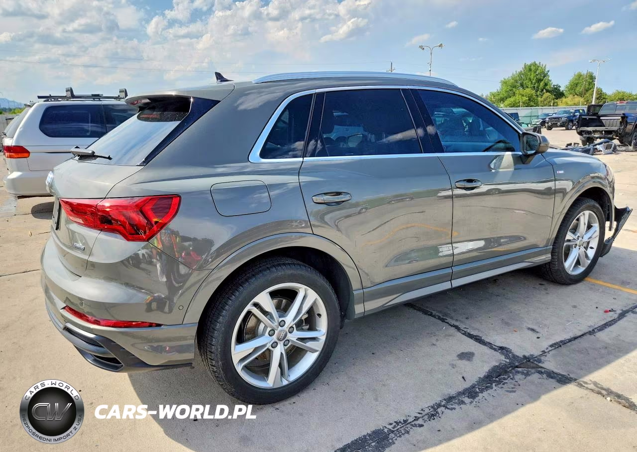 2020 Audi Q3 Prestige S-Line VIN:WA1FECF37L1085443 - 3