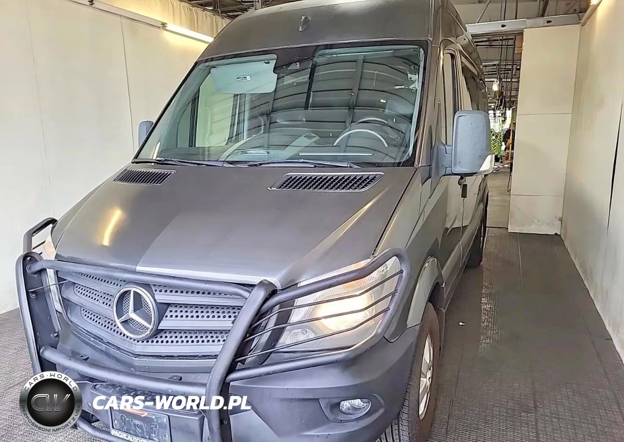 2018 Mercedes-Benz Sprinter 2500