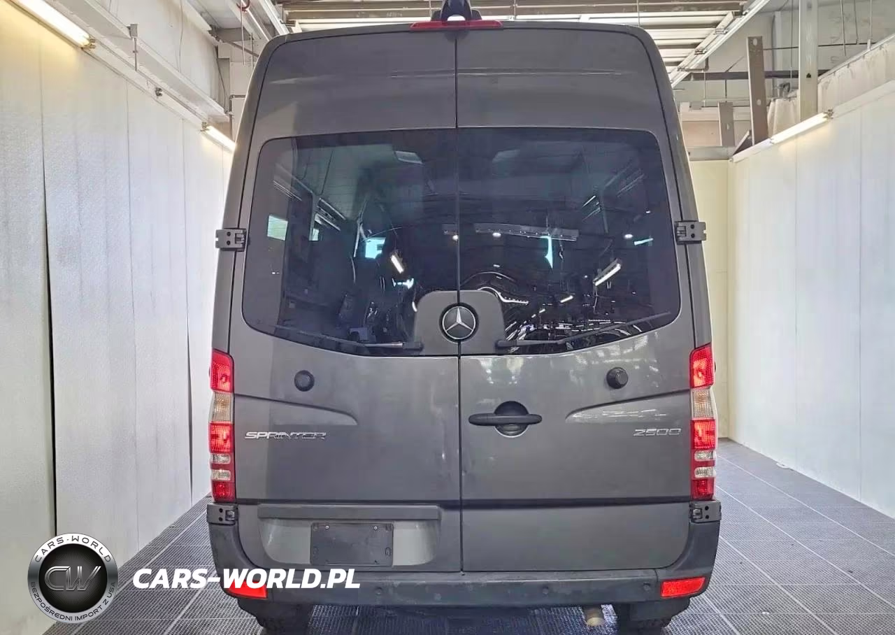 2018 Mercedes-Benz Sprinter 2500 VIN:8BRPE7CD5JE158134 - 13