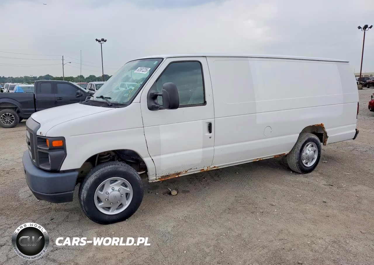 2011 Ford Econoline E150 Van – zdjęcie 1 z 12