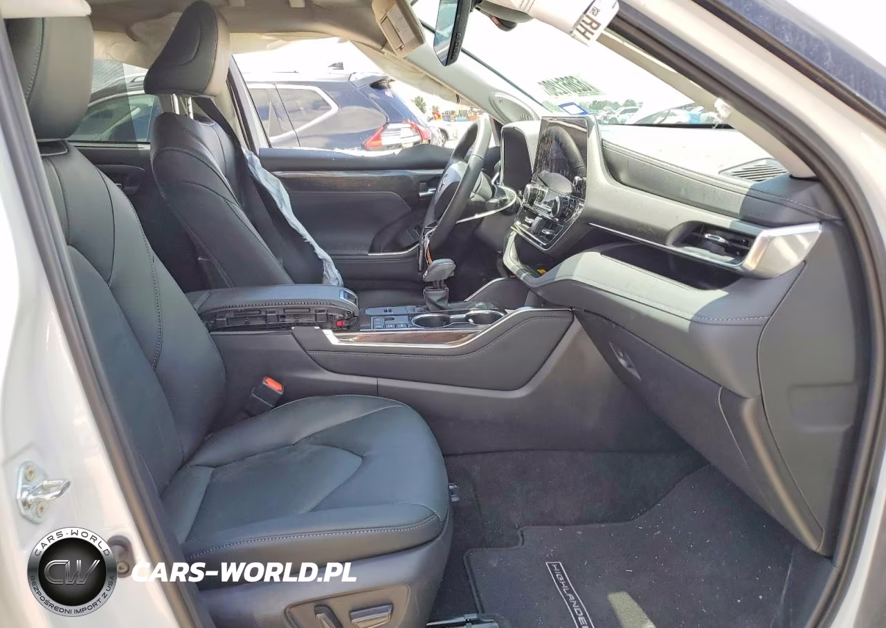 2026 Toyota Highlander Hybrid Limited VIN:5TDXBRCH9TS703323 - 7