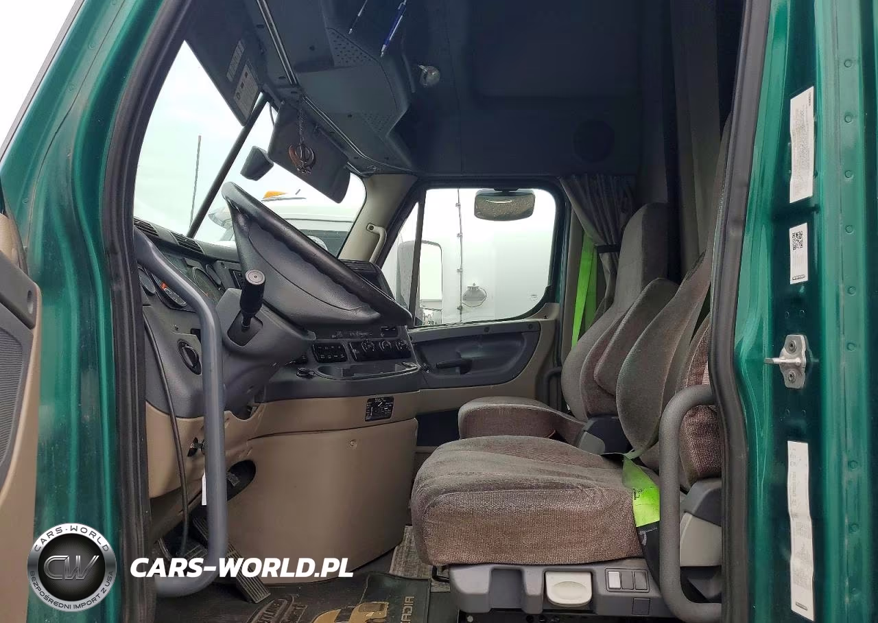 2017 Freightliner Cascadia 125 Semi Truck VIN:3AKJGLDR9HSHP0976 - 7