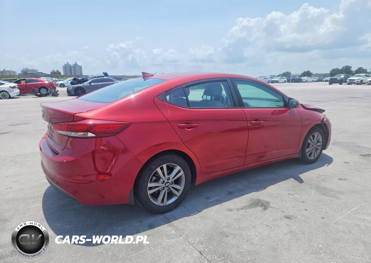 2018 Hyundai Elantra Value Edition VIN:KMHD84LF3JU684341 - 3