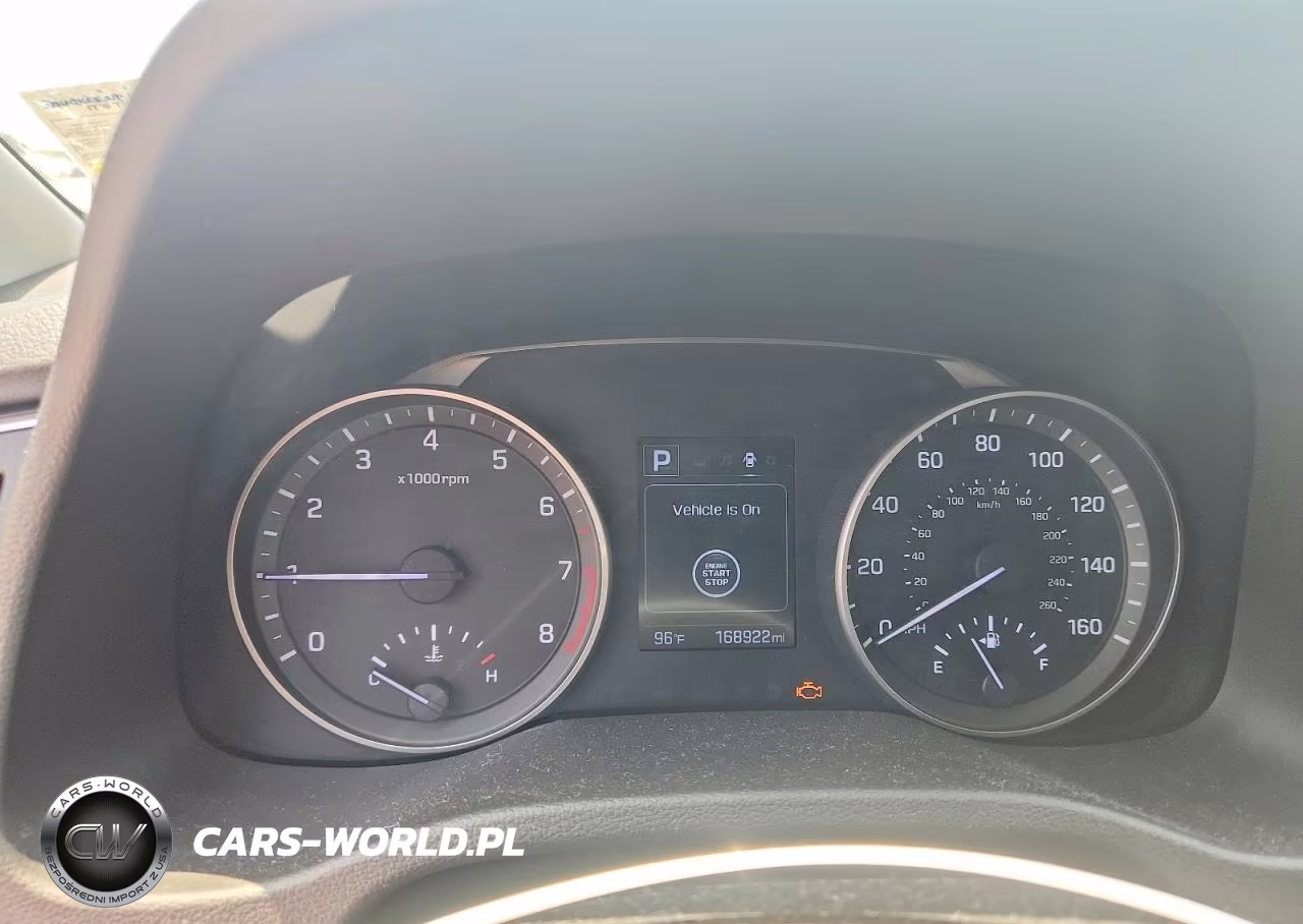 2018 Hyundai Elantra Value Edition VIN:KMHD84LF3JU684341 - 9
