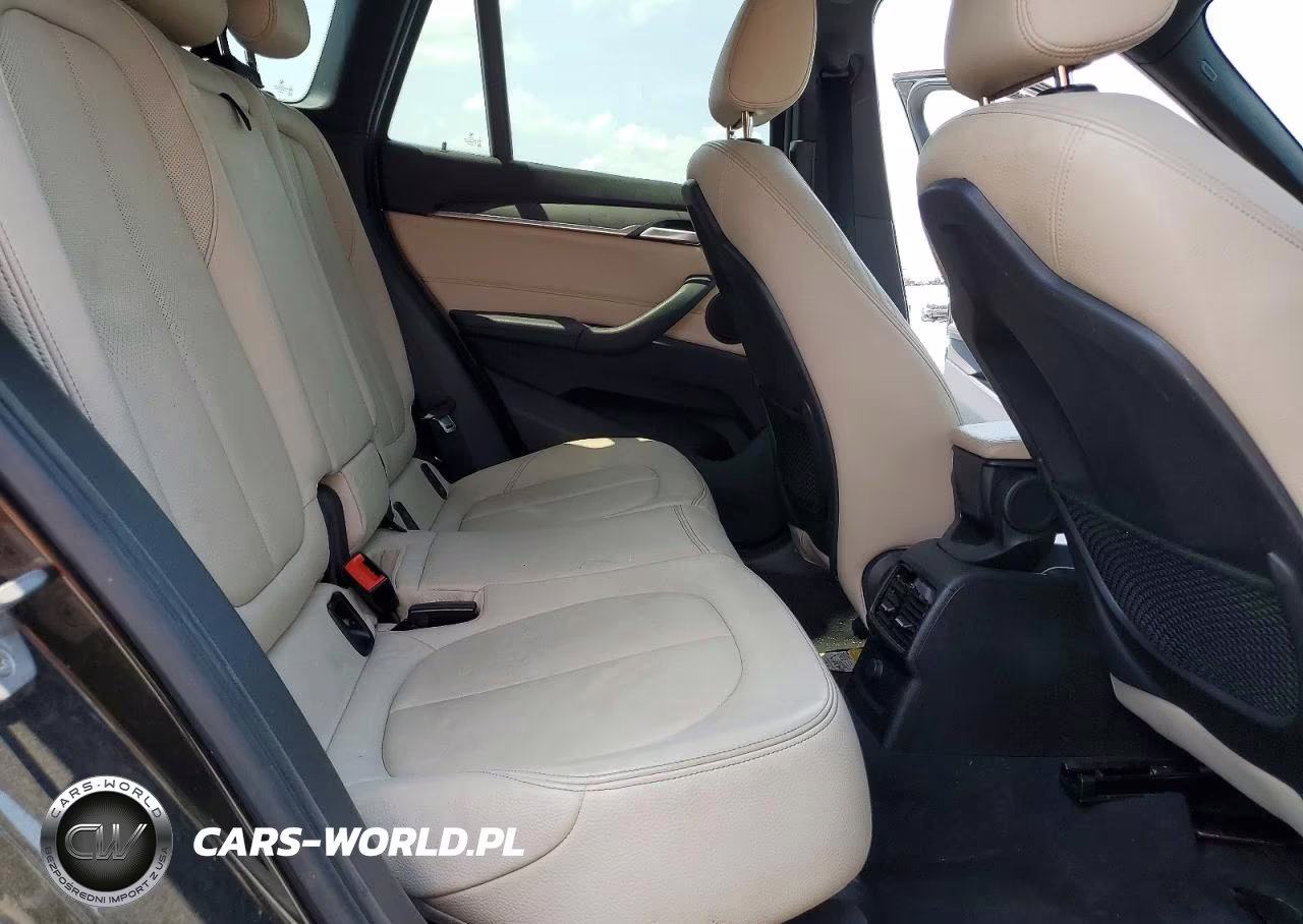 2016 BMW X1 xDrive28I VIN:WBXHT3C31G5E49871 - 10