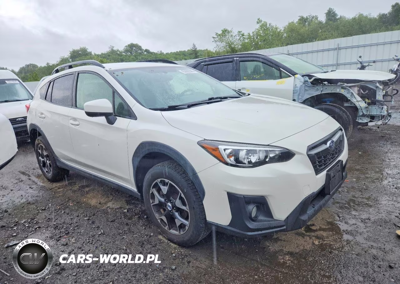 2018 Subaru Crosstrek Premium VIN:JF2GTABC1JH247602 - 4