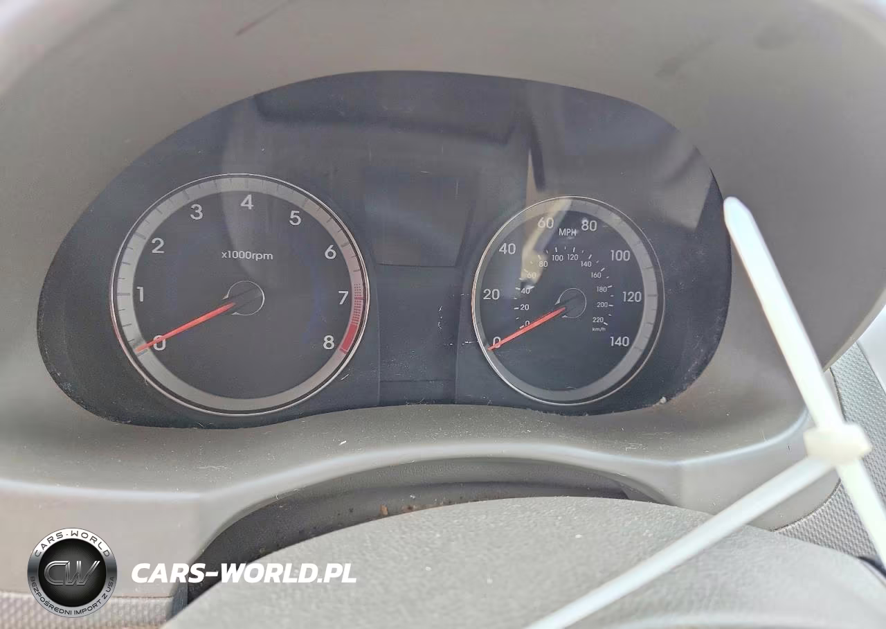 2013 Hyundai Accent Gls VIN:KMHCU4AE7DU459037 - 9