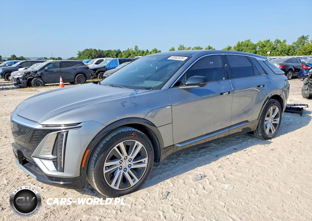 2024 Cadillac Lyriq Tech