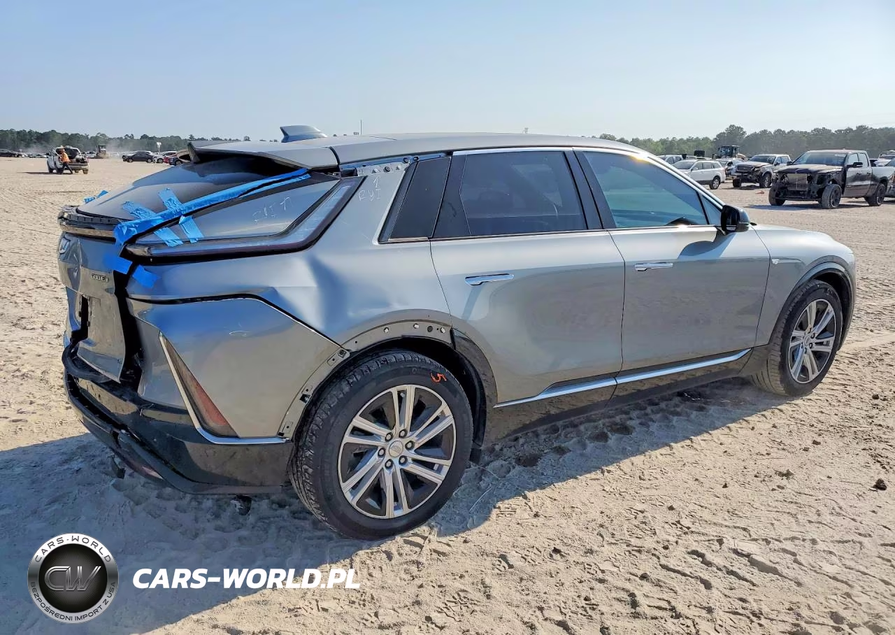 2024 Cadillac Lyriq Tech VIN:1GYKPMRK7RZ142333 - 3