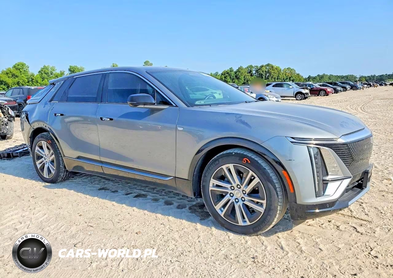 2024 Cadillac Lyriq Tech VIN:1GYKPMRK7RZ142333 - 4