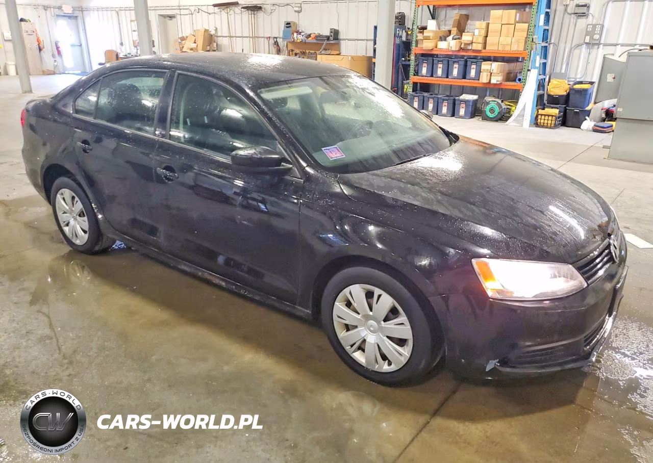2011 Volkswagen Jetta Base VIN:3VW2K7AJ0BM021785 - 4