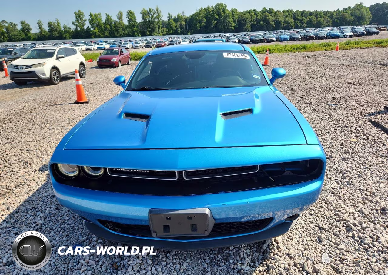 2019 Dodge Challenger Sxt VIN:2C3CDZAGXKH671891 - 5