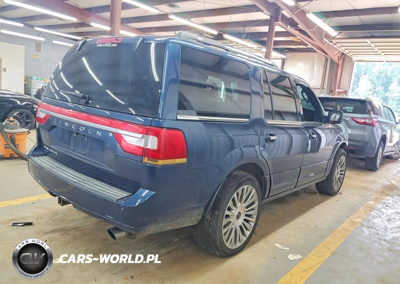 2017 Lincoln Navigator Select VIN:5LMJJ2JT7HEL09834 - 3