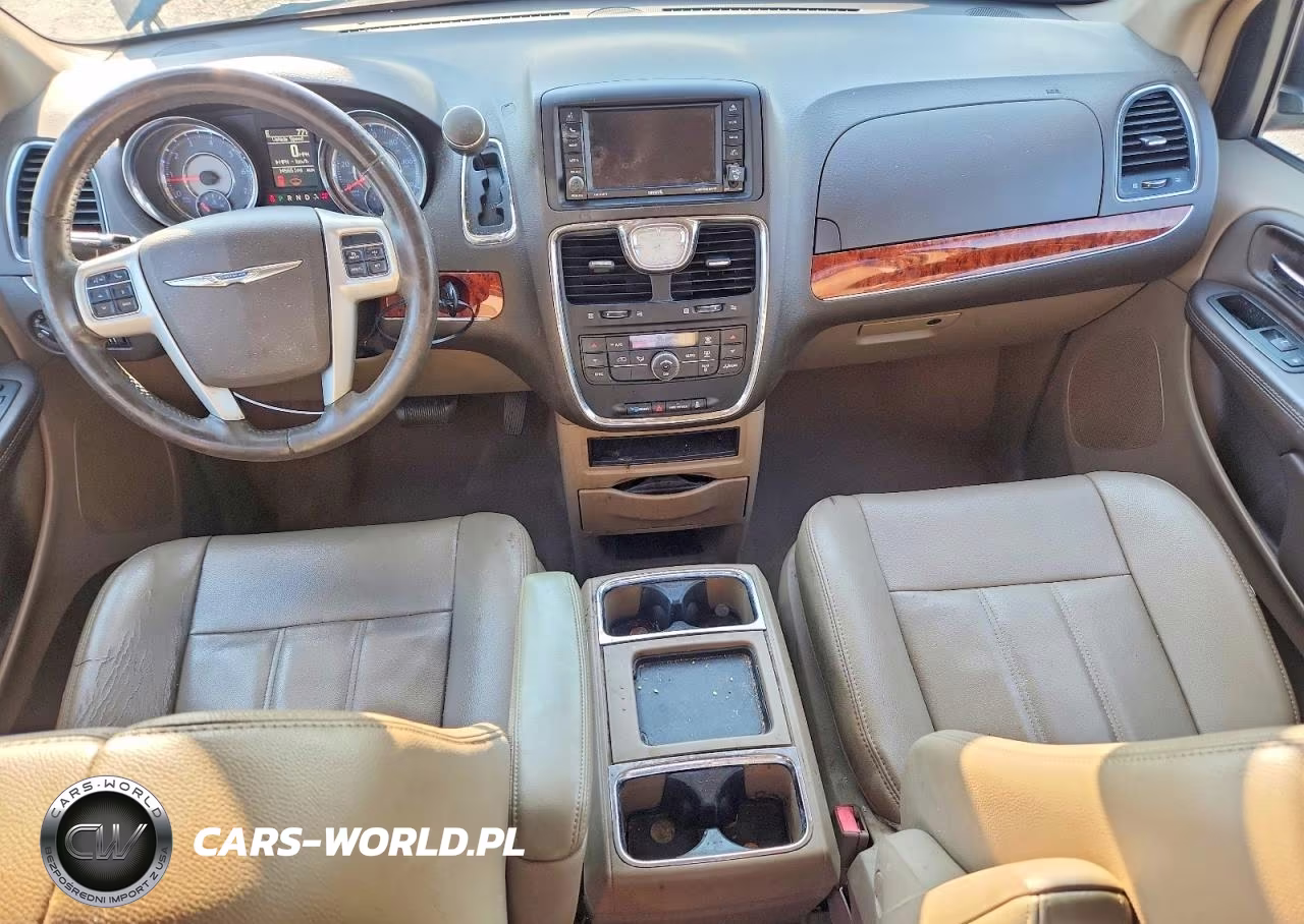 2014 Chrysler Town & Country Touring VIN:2C4RC1BG8ER348429 - 8