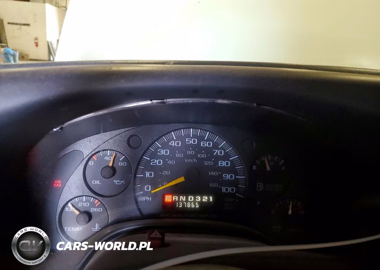 1999 Chevrolet Express G1500 VIN:1GCFG15W6X1098514 - 9