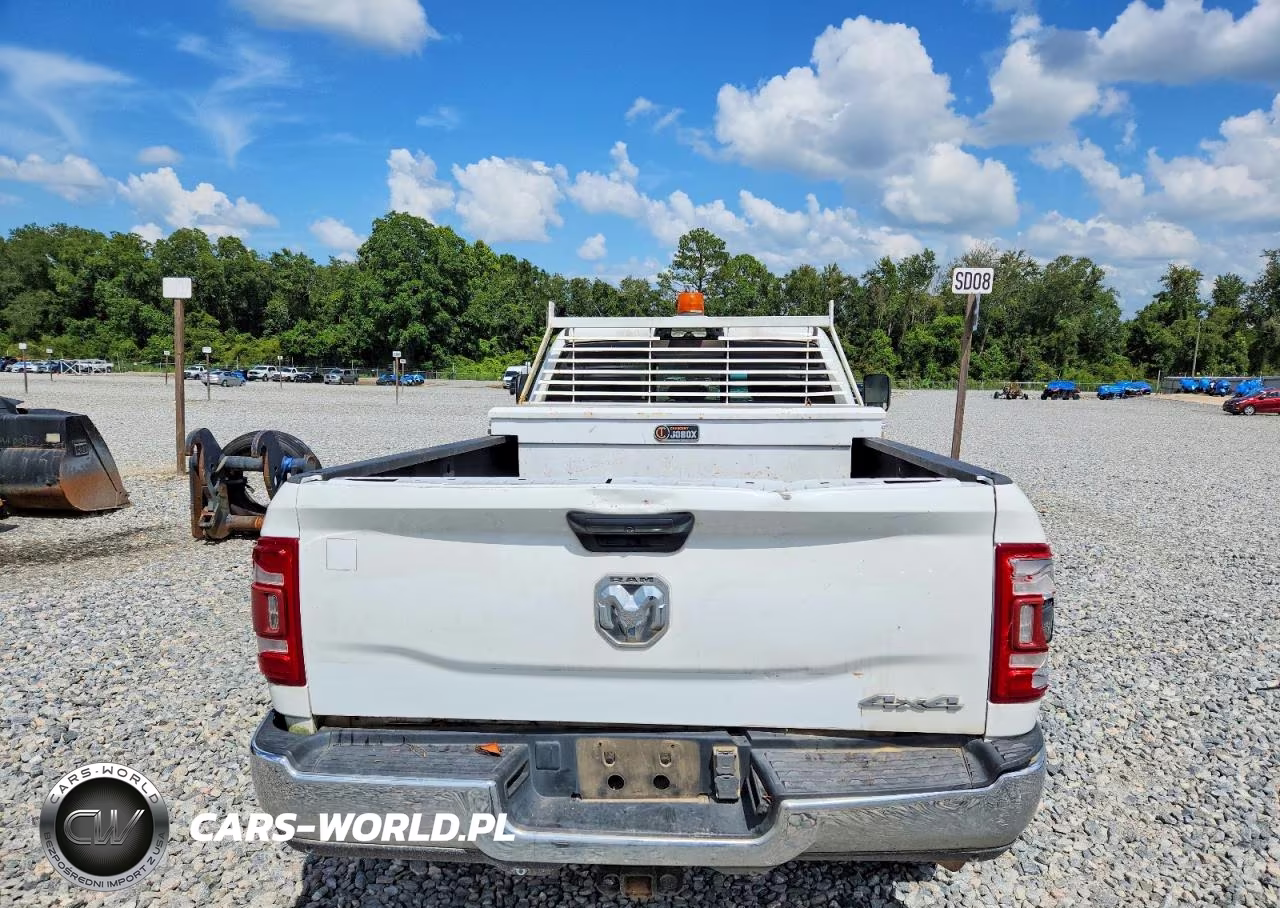 2021 Ram 2500 Tradesman VIN:3C6UR5HJ3MG652086 - 10