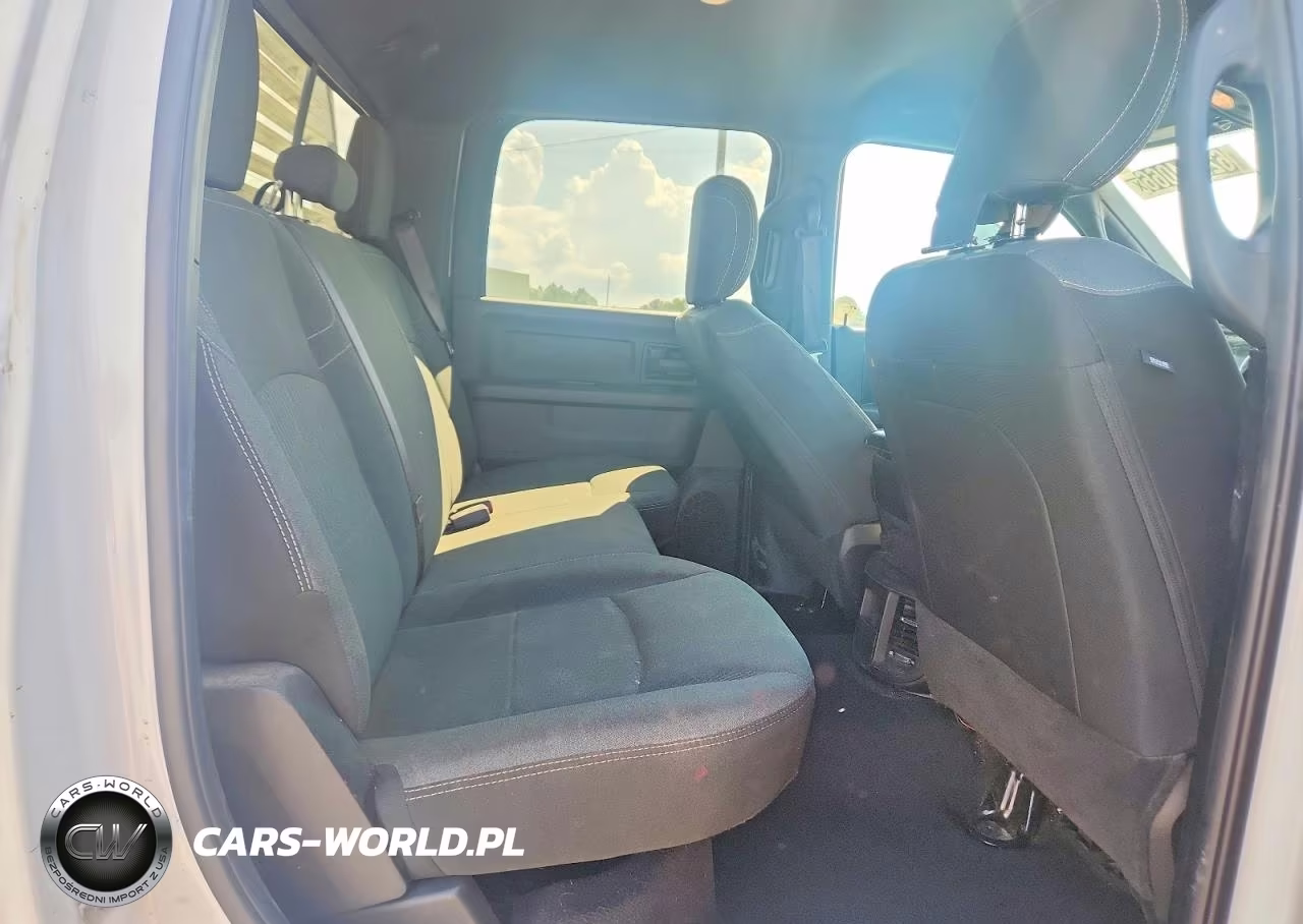 2021 Ram 2500 Tradesman VIN:3C6UR5HJ3MG652086 - 11