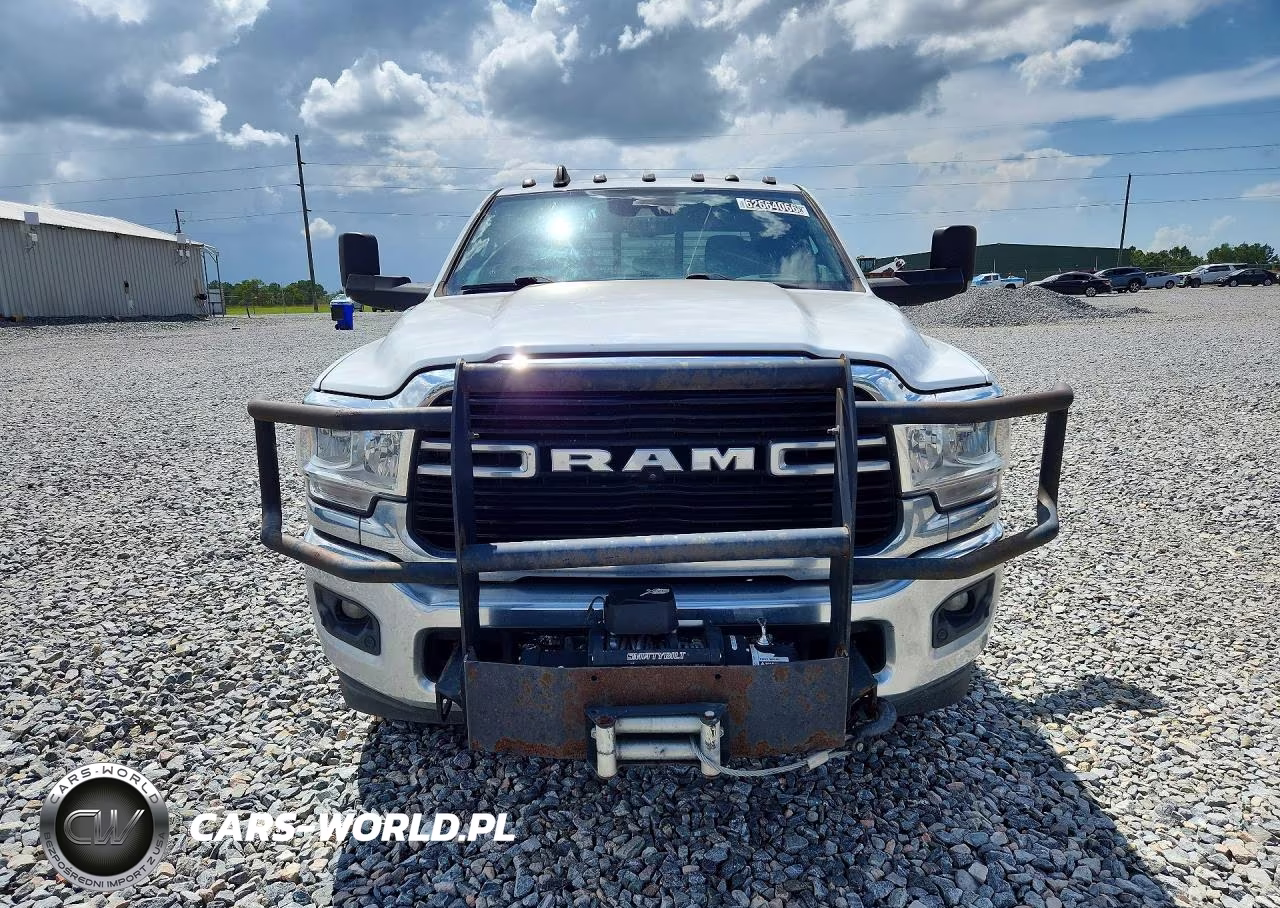 2021 Ram 2500 Tradesman VIN:3C6UR5HJ3MG652086 - 5