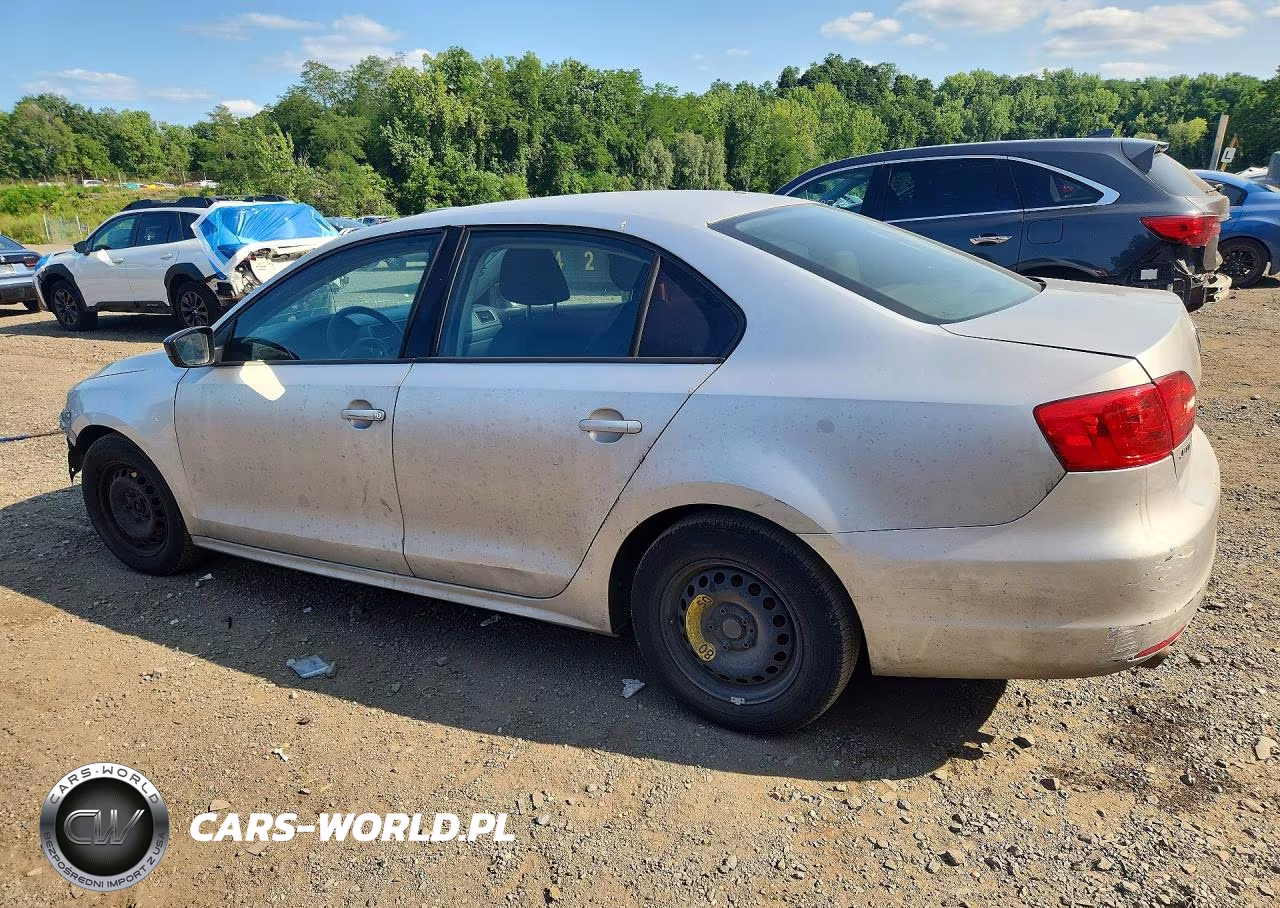 2011 Volkswagen Jetta Base VIN:3VW2K7AJ2BM364873 - 2
