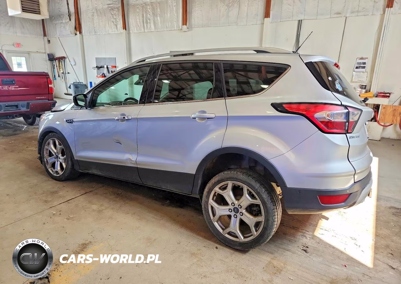 2018 Ford Escape Titanium VIN:1FMCU9J98JUC46562 - 2