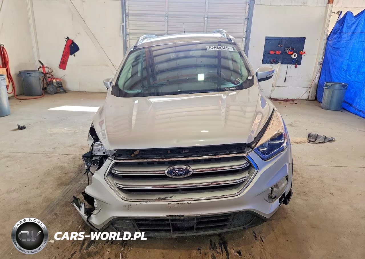 2018 Ford Escape Titanium VIN:1FMCU9J98JUC46562 - 5