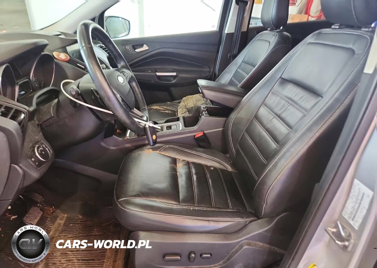 2018 Ford Escape Titanium VIN:1FMCU9J98JUC46562 - 7