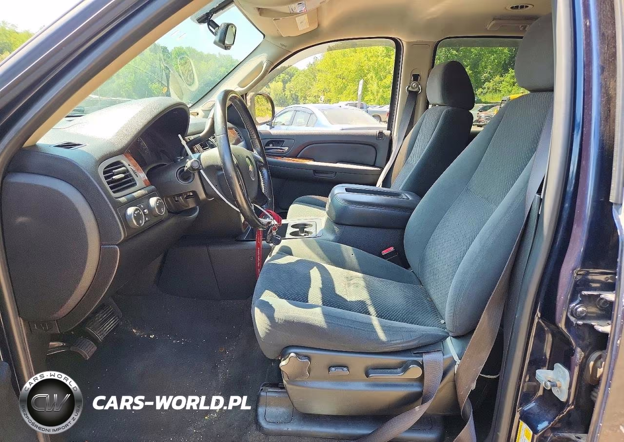 2008 Chevrolet Tahoe K1500 VIN:1GNFK13018J146359 - 7