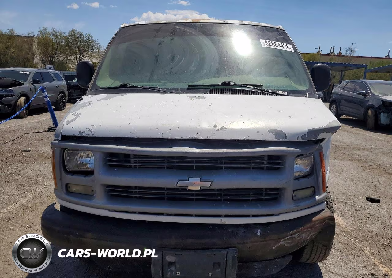 1998 Chevrolet Express G3500 Delivery Van VIN:1GCHG35R9W1039342 - 5