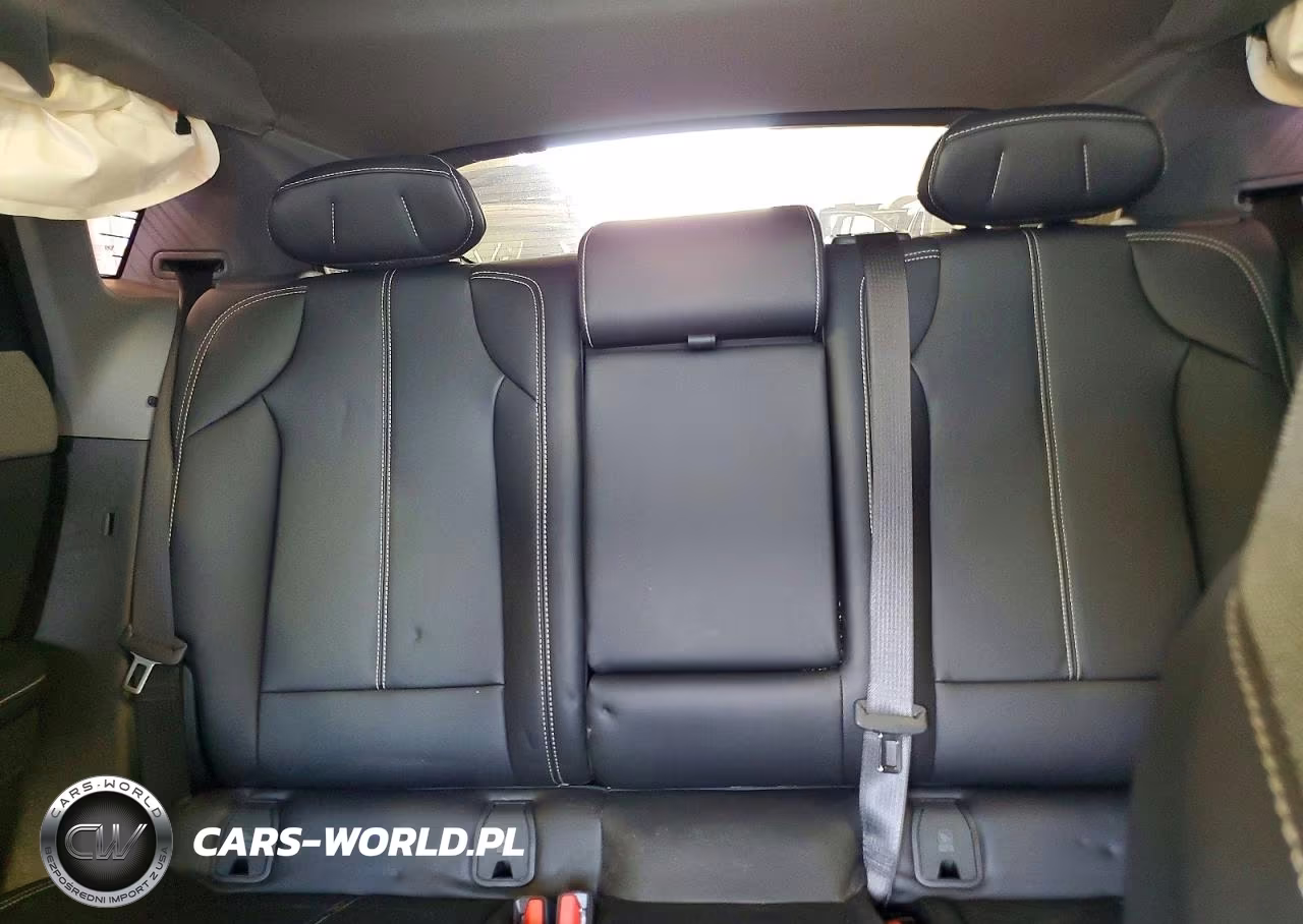 2026 Cadillac Optiq Luxury VIN:3GYK3BM47TS141941 - 10