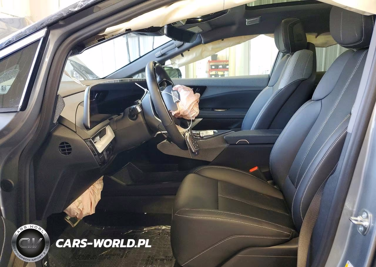 2026 Cadillac Optiq Luxury VIN:3GYK3BM47TS141941 - 7