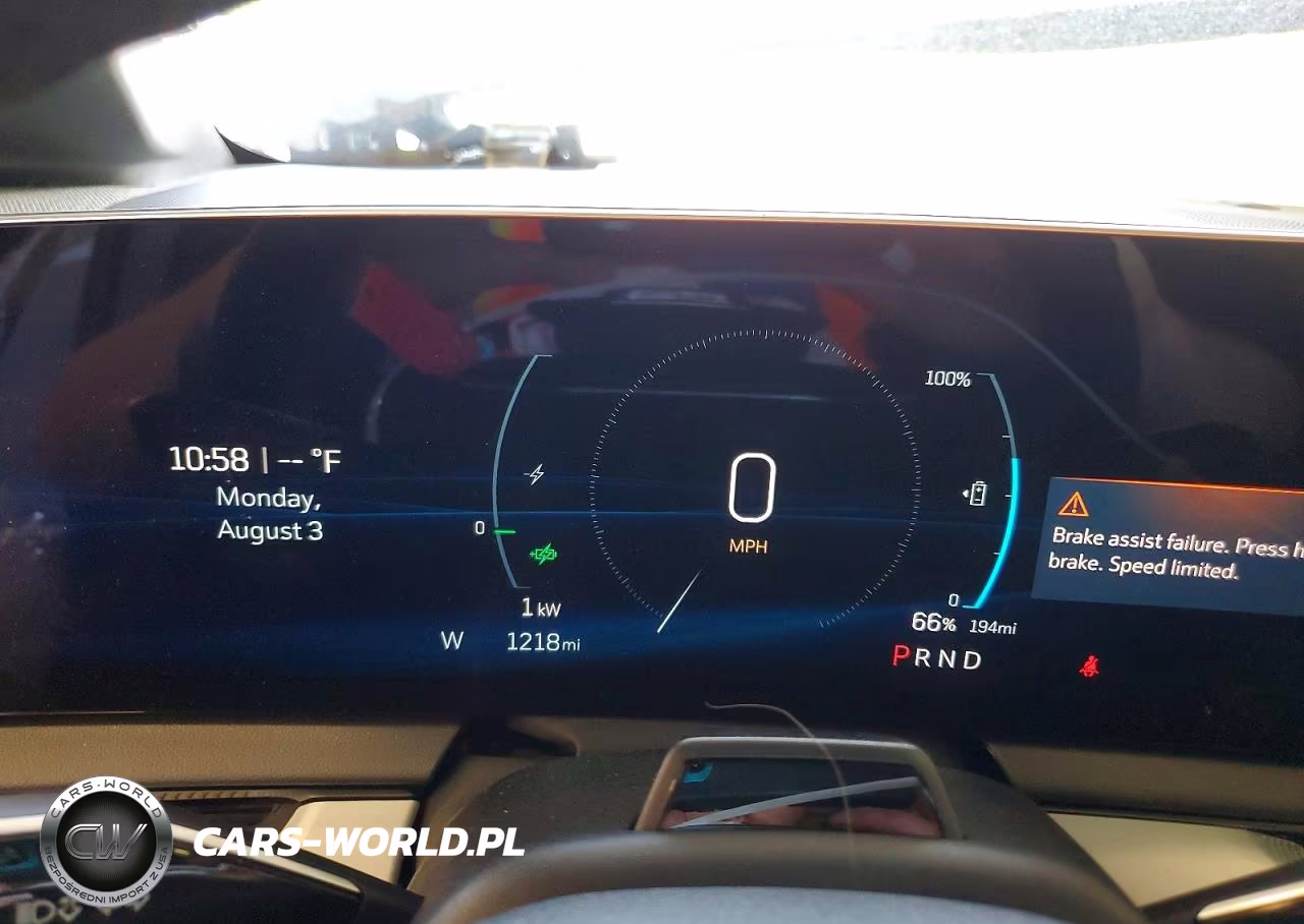 2026 Cadillac Optiq Luxury VIN:3GYK3BM47TS141941 - 9